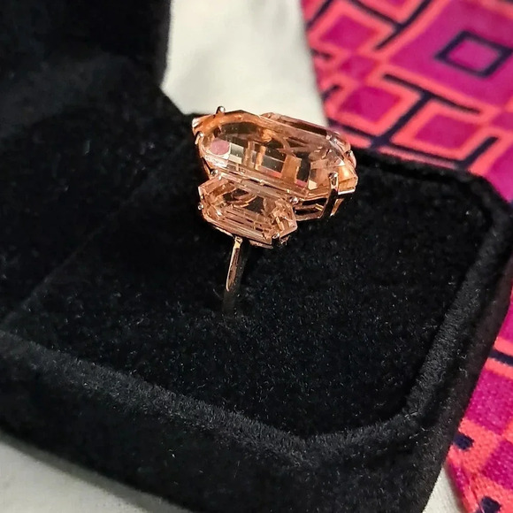 Morganite Quartz Triplet Three Stone Ring. - Picture 7 of 9